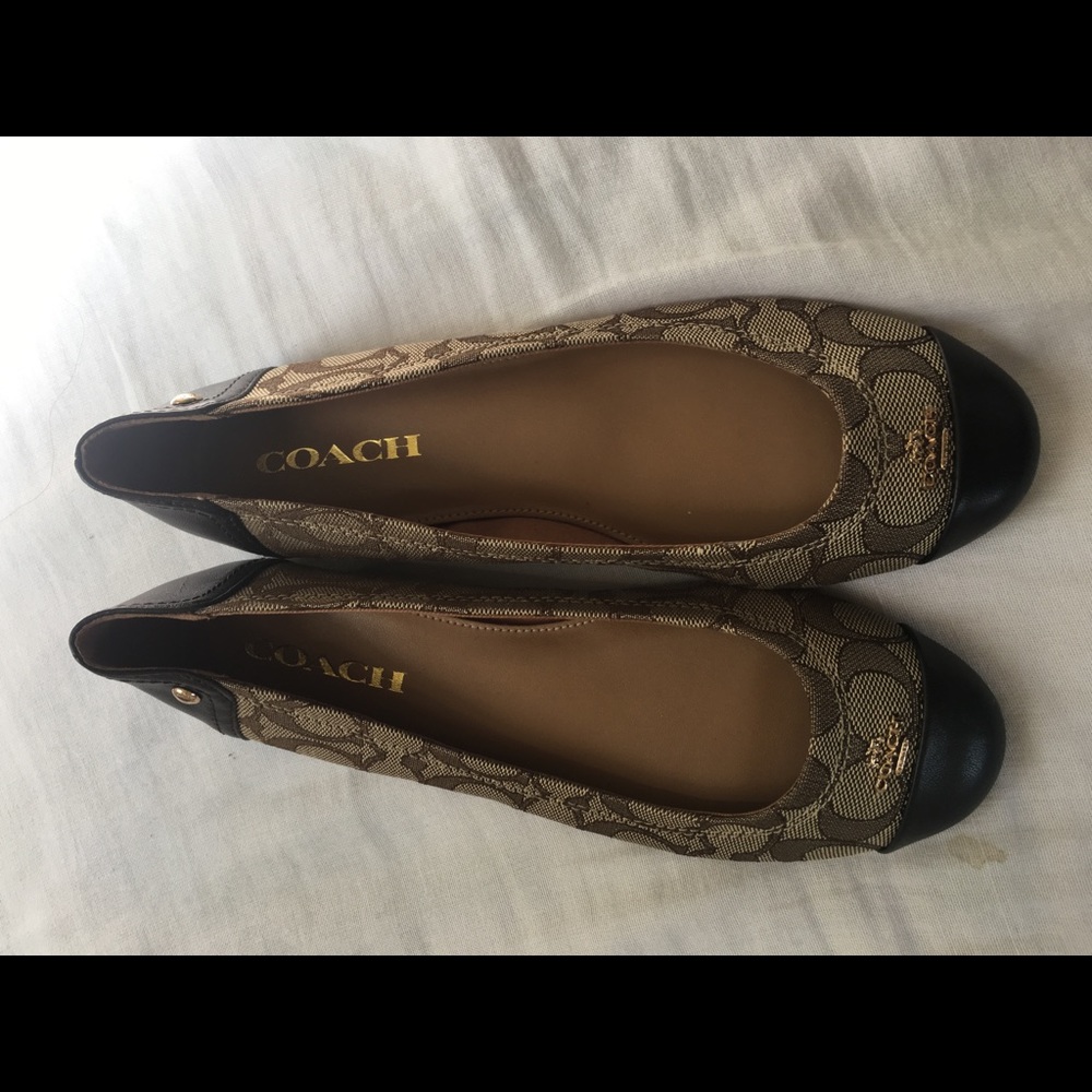 Coach Shoes - Picture 2 of 3